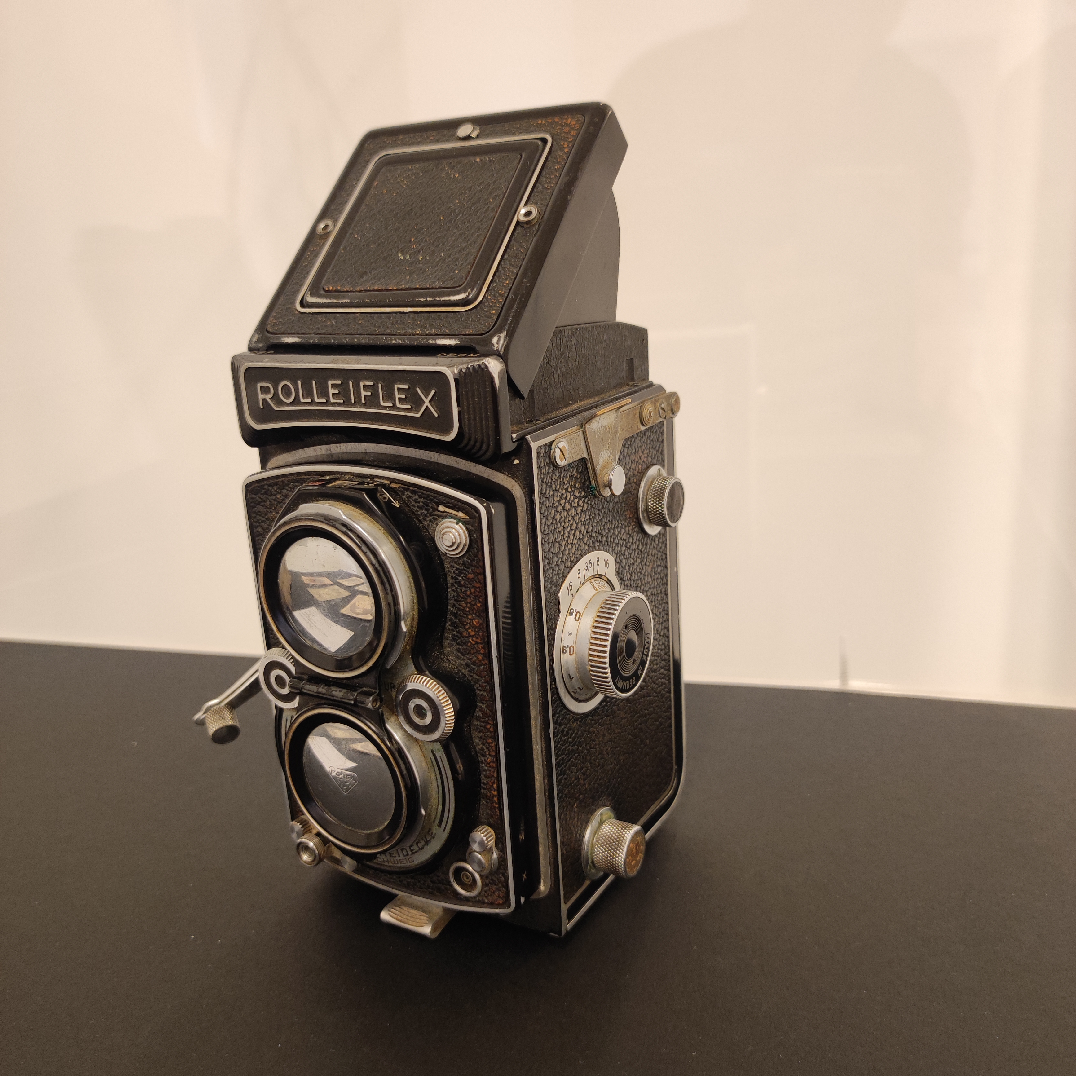 Fotografski aparat Ante Brkana Rolleiflex Automat 6x6 model K4A